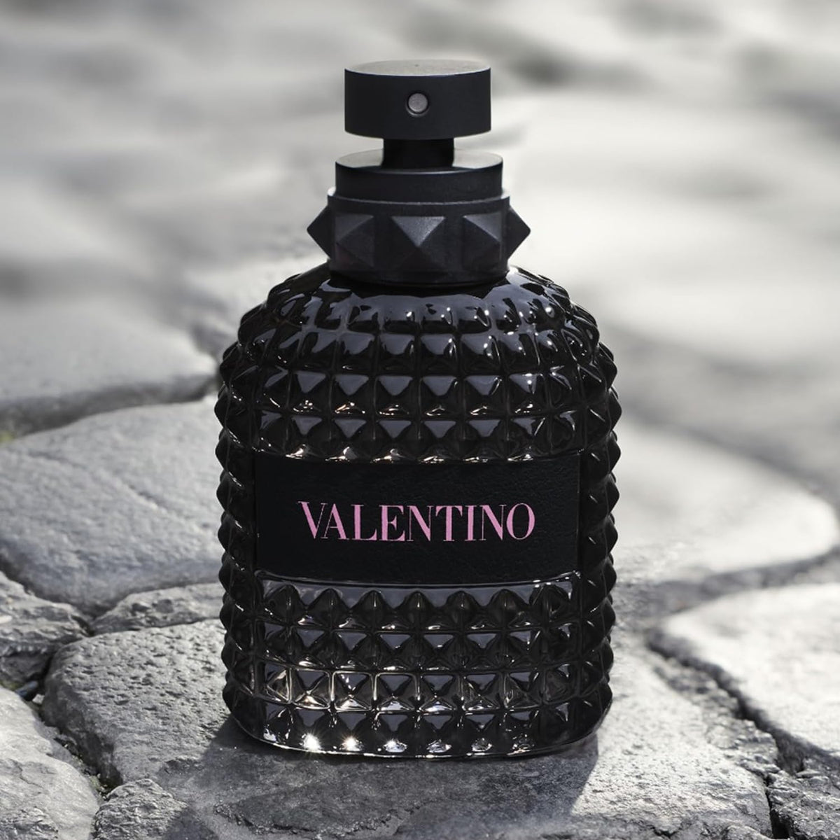 VALENTINO UOMO BORN IN ROMA image 2